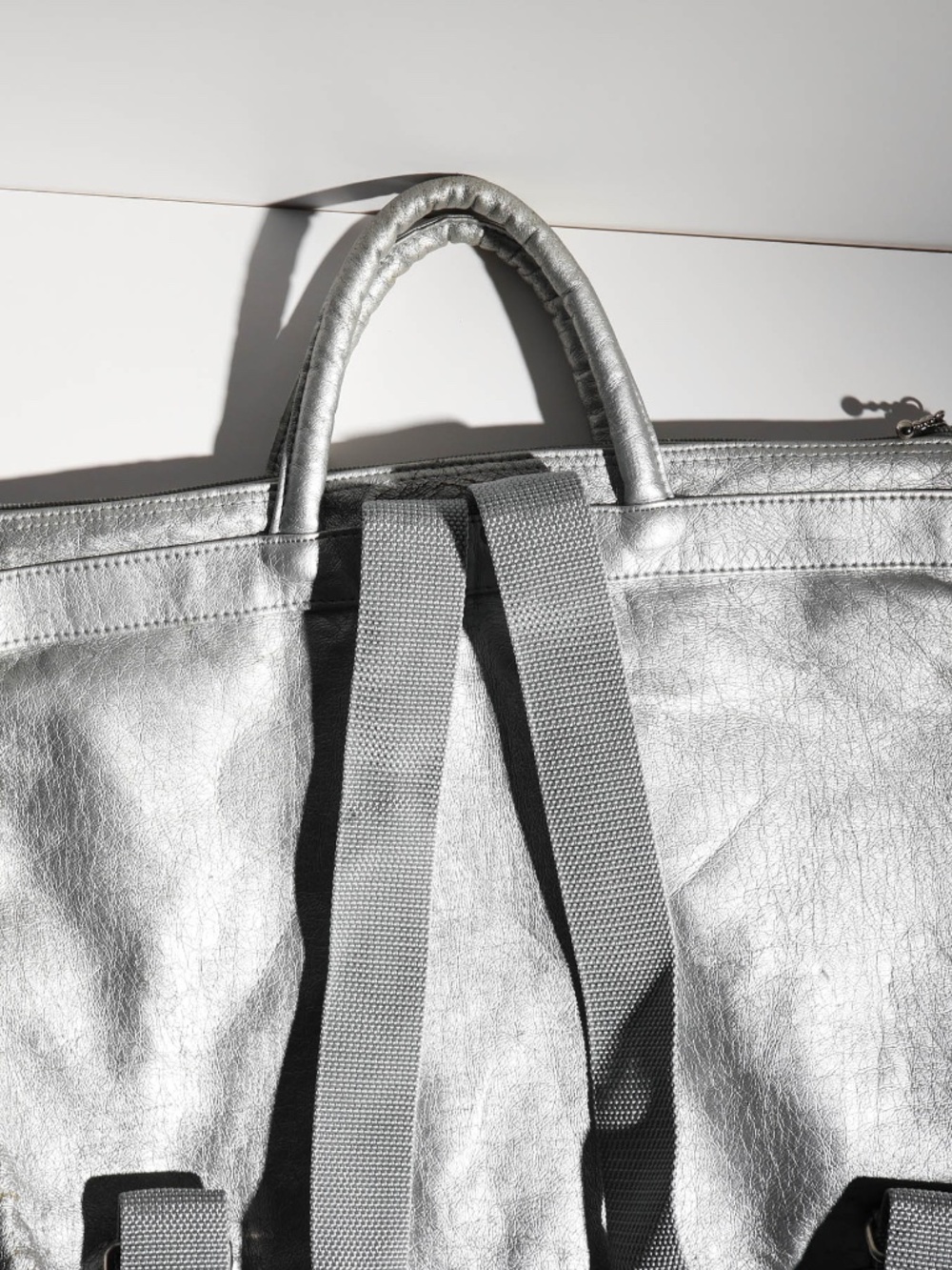 Super Rare True Vintage Courreges Silver Leather Tote Bag Backpack - Picture 7 of 8